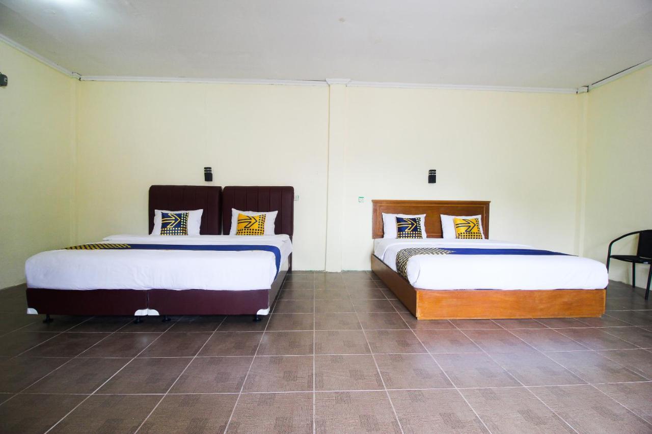 SPOT ON 2809 Hotel Yasmin Siak Sri Indrapura Exterior foto