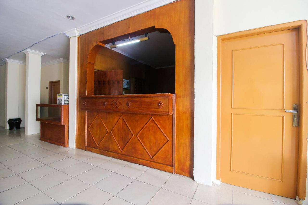 SPOT ON 2809 Hotel Yasmin Siak Sri Indrapura Exterior foto