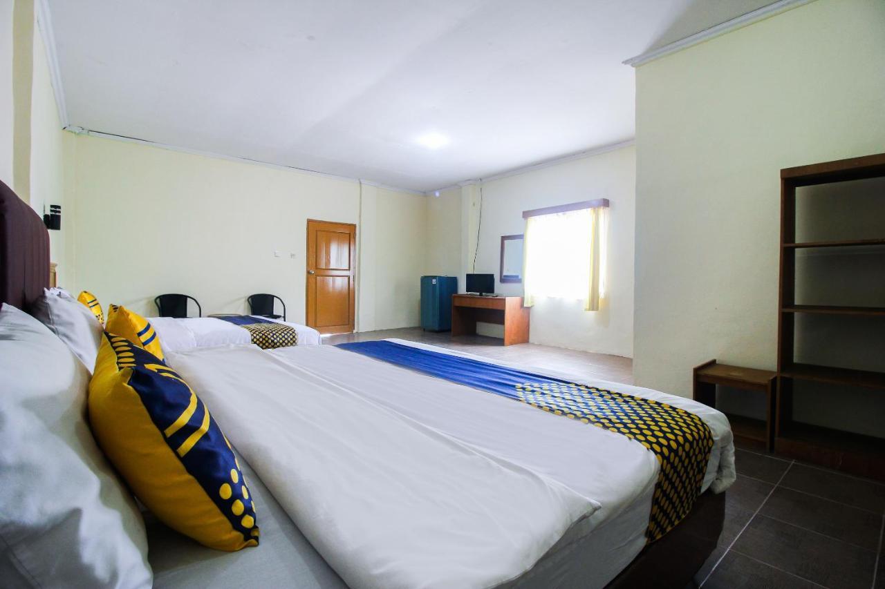 SPOT ON 2809 Hotel Yasmin Siak Sri Indrapura Exterior foto